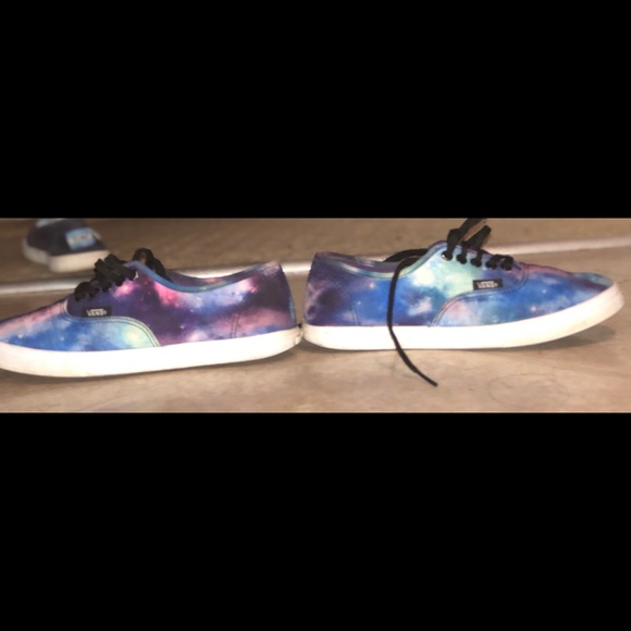 Vans sneakers women’s 5.5 men 4 - Picture 4 of 6